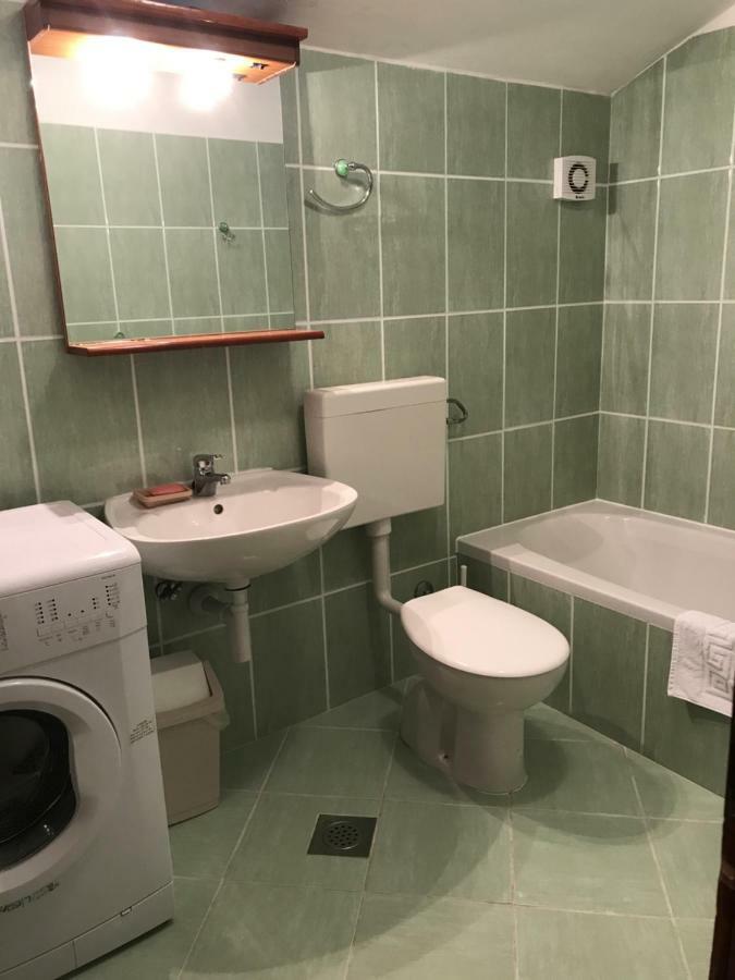 Apartment Pulic Rab Town Luaran gambar