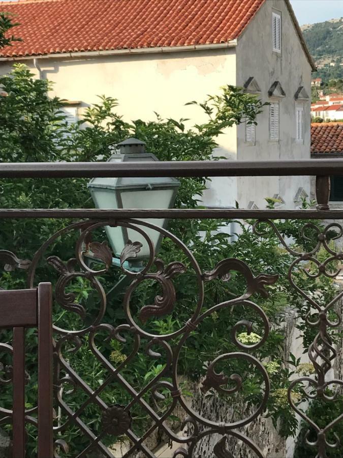 Apartment Pulic Rab Town Luaran gambar